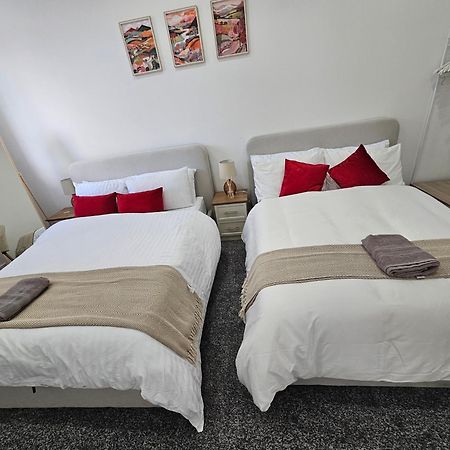 Stylish 1 Bed Apartment In Newly Refurbished Building W/ Parking & Wi-Fi เบอร์มิงแฮม ภายนอก รูปภาพ